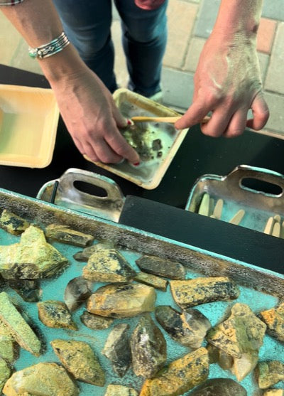 Book an UnEarthed Crystal Class